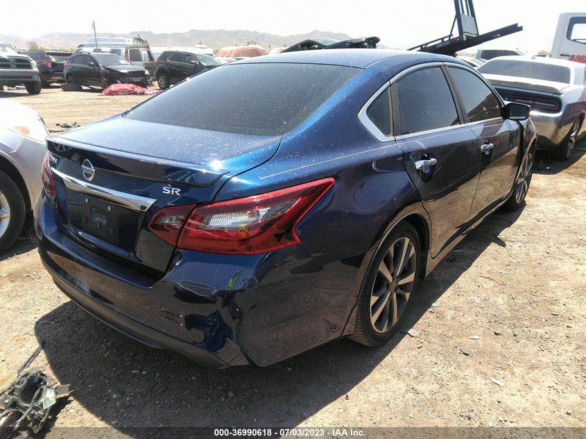 VIN 1N4AL3AP4HC124426 2017 NISSAN ALTIMA 2.5 SR