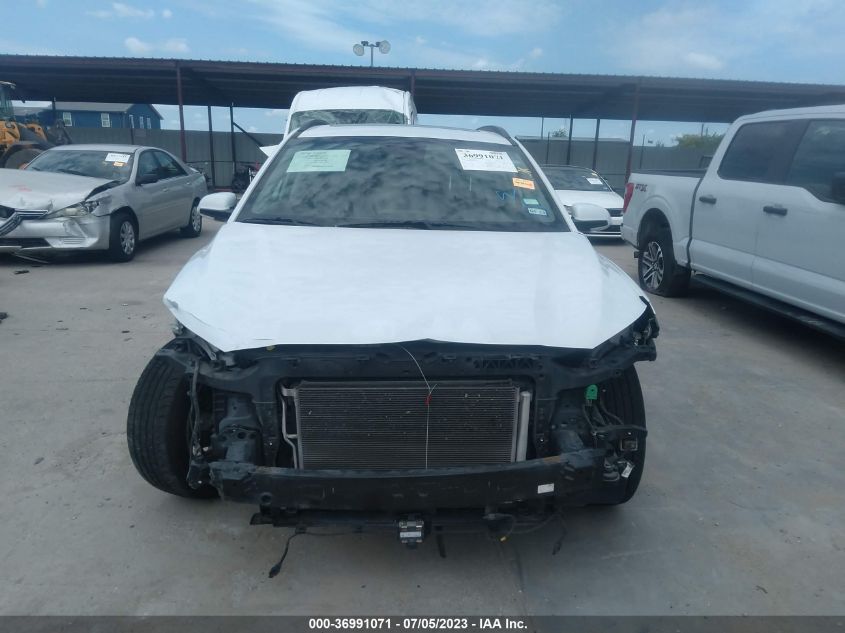 2018 HYUNDAI KONA SEL - KM8K62AAXJU114300