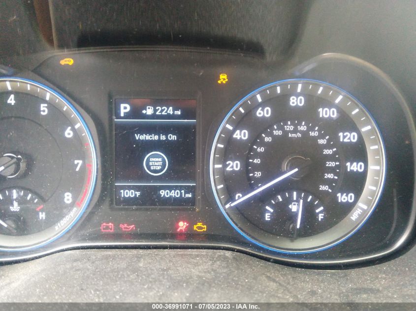 2018 HYUNDAI KONA SEL - KM8K62AAXJU114300