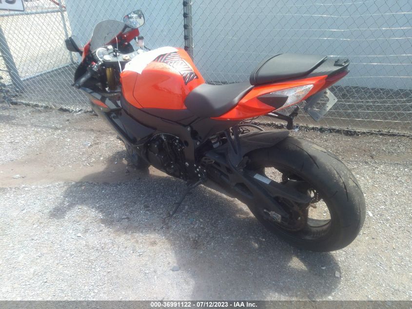 2022 SUZUKI GSX-R750 - JS1GR7MA7N7101058