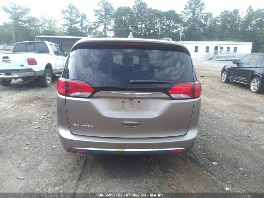 VIN 2C4RC1EG9HR536392 2017 CHRYSLER PACIFICA TOURING-L PLUS