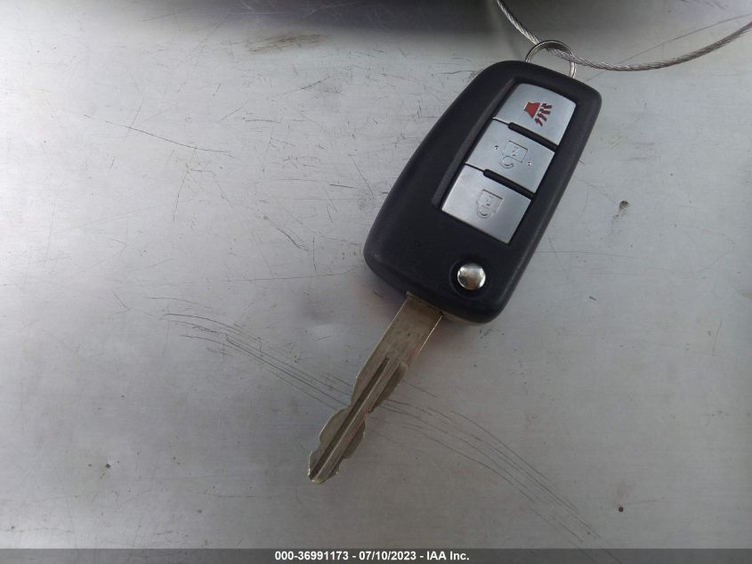 2015 NISSAN ROGUE S - KNMAT2MT9FP516255