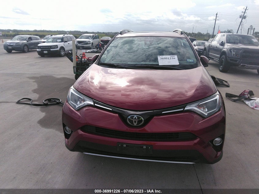 VIN 2T3WFREV1JW504796 2018 TOYOTA RAV4 ADVENTURE/XLE