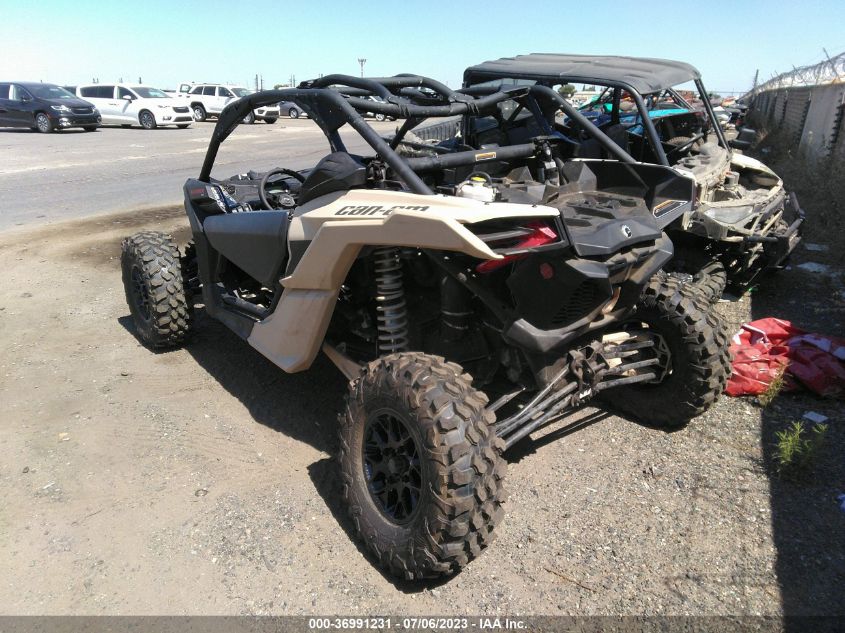2022 CAN-AM MAVERICK X3 RS TURBO RR - 3JBVJAV2XNE000110