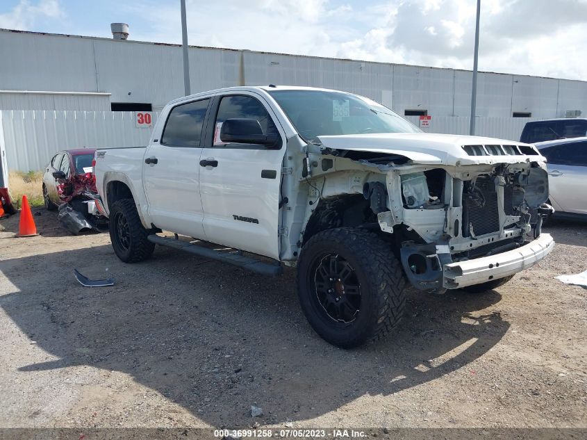 2016 TOYOTA TUNDRA 2WD TRUCK SR5 - 5TFEW5F14GX203783