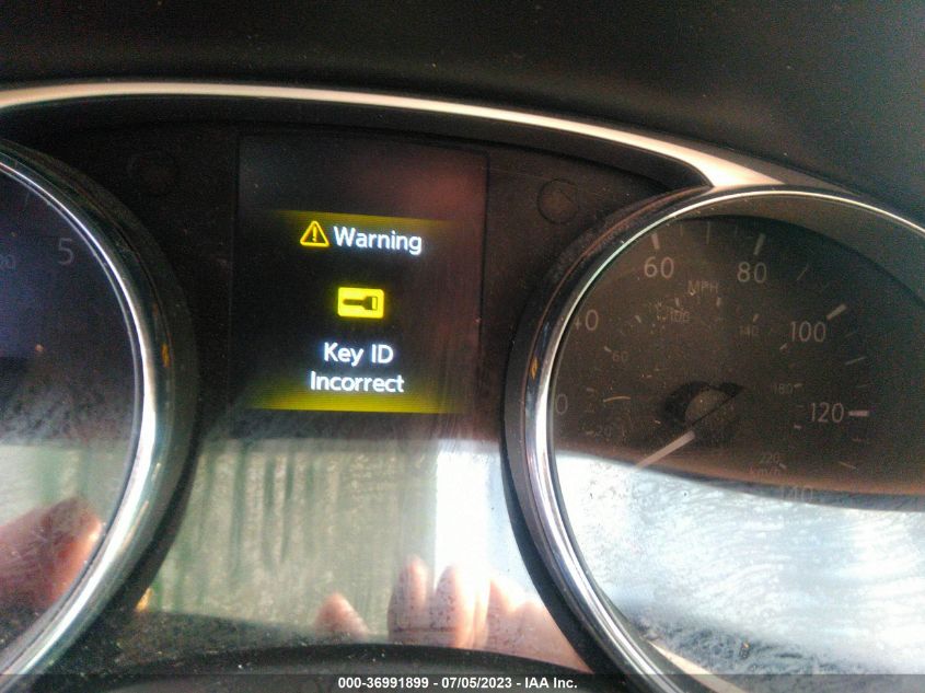 2016 NISSAN ROGUE SL - 5N1AT2MT4GC745298