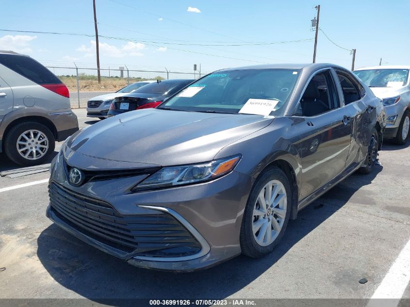 2022 TOYOTA CAMRY LE - 4T1C11AKXNU060931