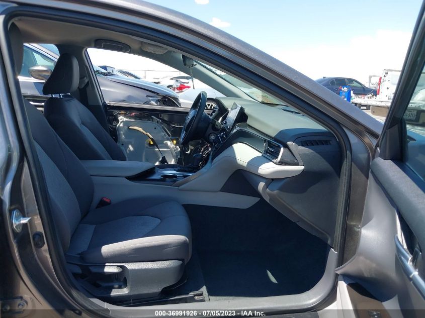 2022 TOYOTA CAMRY LE - 4T1C11AKXNU060931
