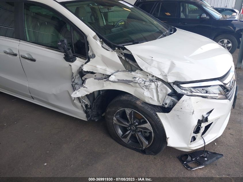 2018 HONDA ODYSSEY TOURING - 5FNRL6H84JB007872