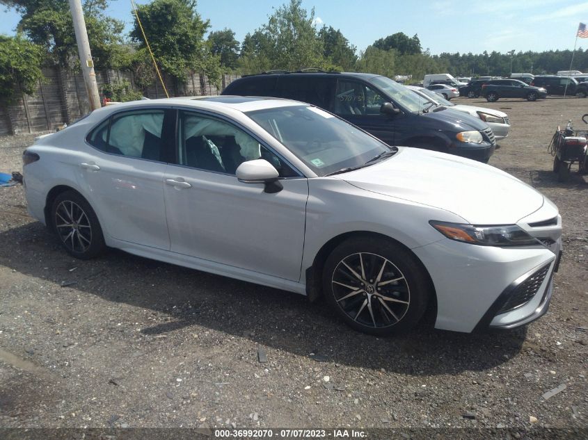 2023 TOYOTA CAMRY SE - 4T1G11BK8PU081828