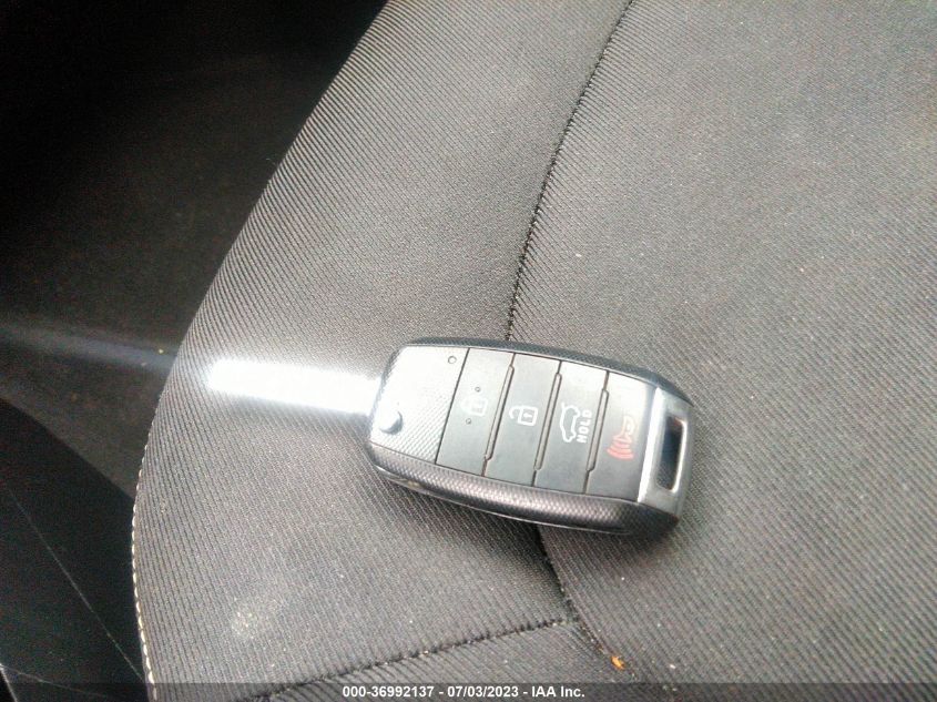2014 KIA SOUL + - KNDJP3A52E7027226