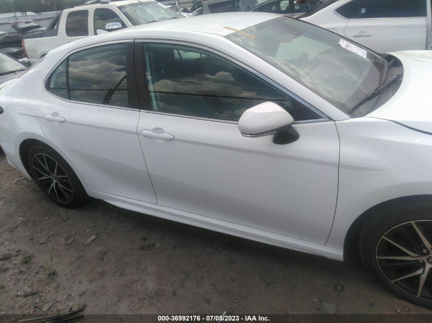2022 TOYOTA CAMRY SE - 4T1G11AK6NU073340
