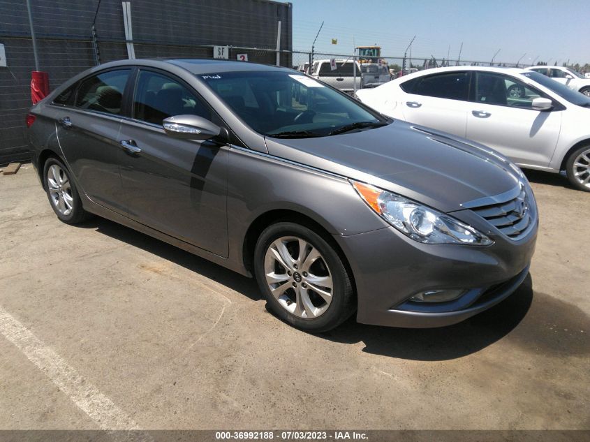 2013 HYUNDAI SONATA LIMITED PZEV - 5NPEC4AC1DH708327