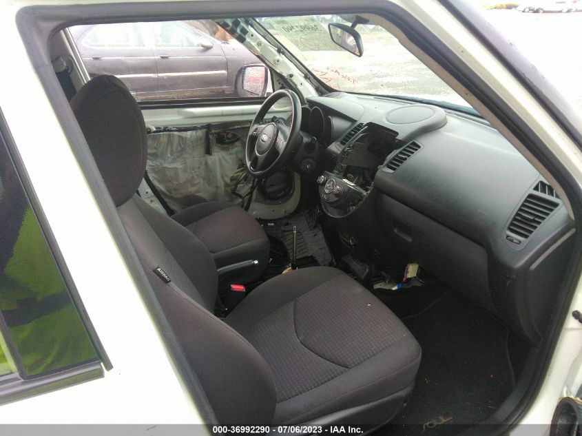 2013 KIA SOUL BASE - KNDJT2A54D7770992