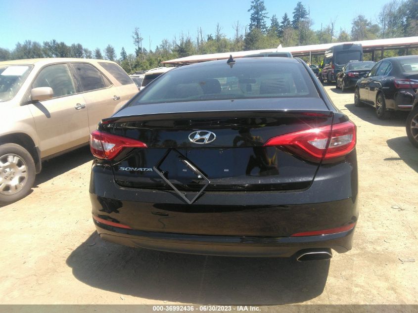 2015 HYUNDAI SONATA 2.4L SE - 5NPE24AF2FH219919