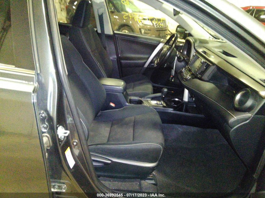 2016 TOYOTA RAV4 XLE - JTMRFREVXGD190777