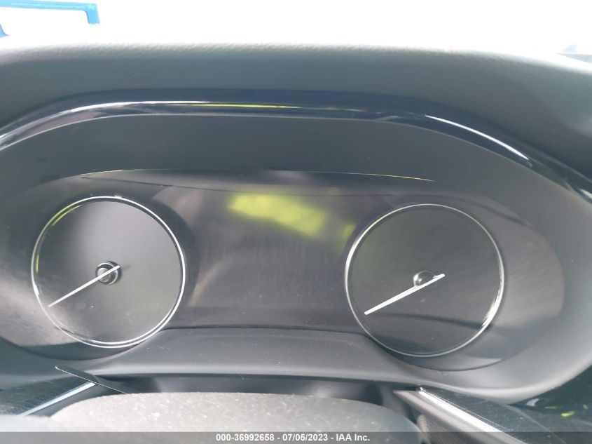 2021 BUICK ENVISION ESSENCE - LRBFZNR47MD083636