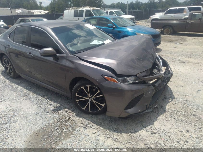 2018 TOYOTA CAMRY LE/SE/XLE/L - 4T1B11HK0JU629880