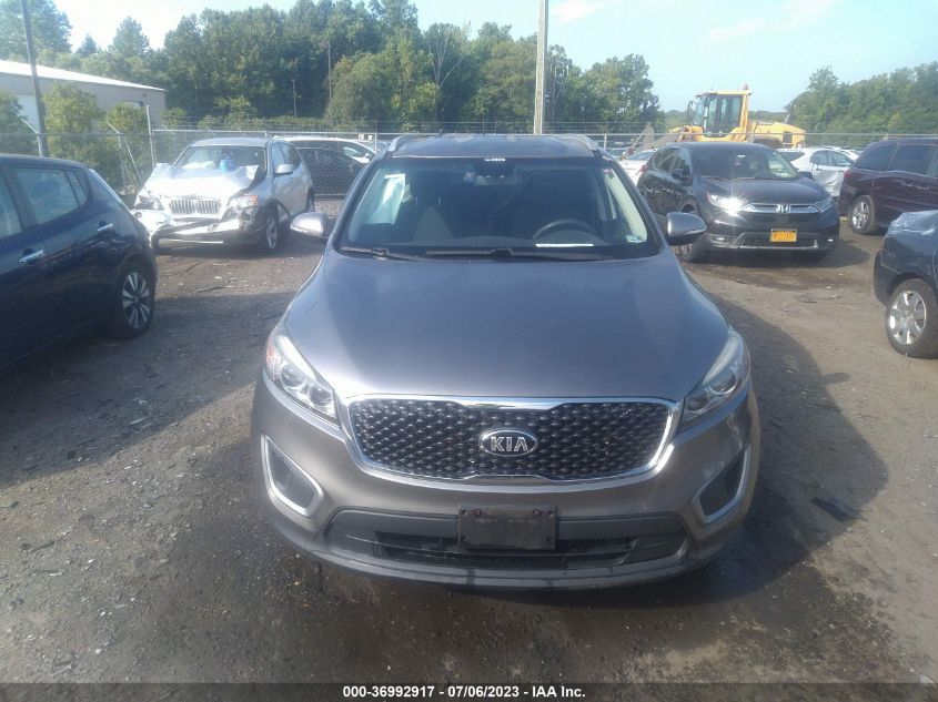 2017 KIA SORENTO LX V6 - 5XYPGDA58HG215546