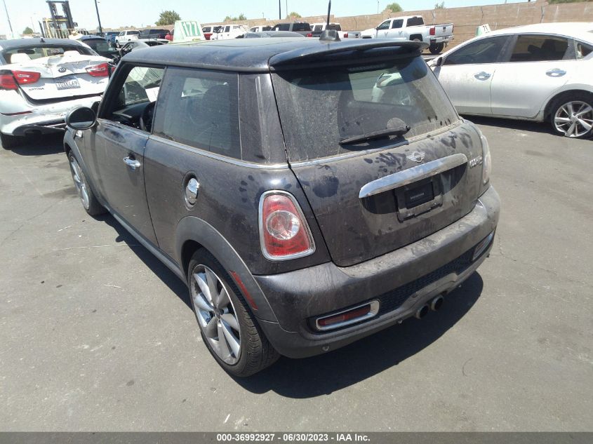 2013 MINI COOPER HARDTOP S - WMWSV3C5XDT392599
