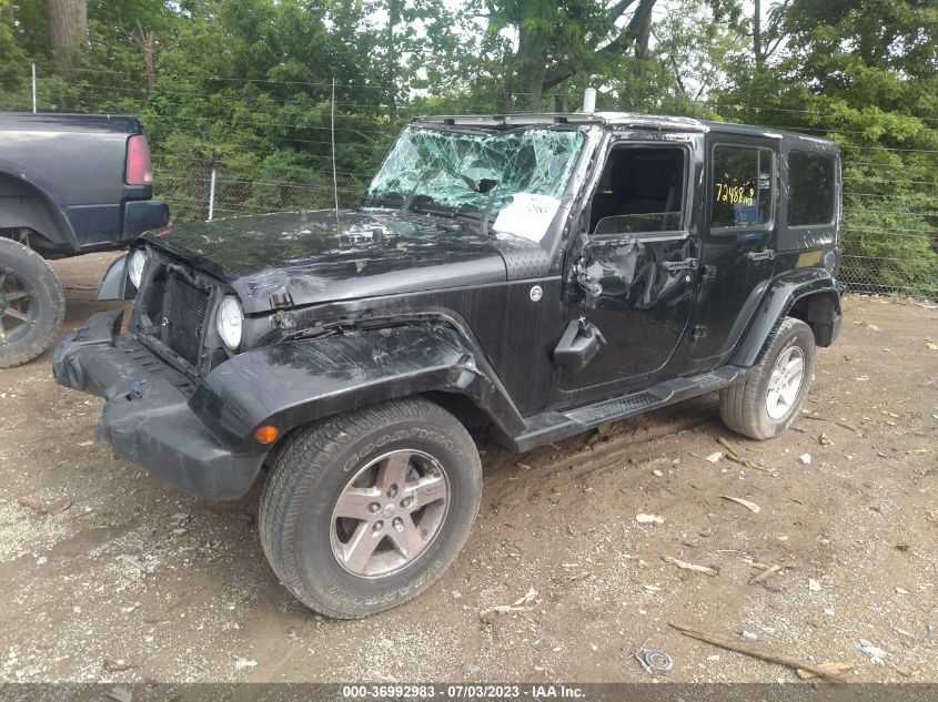 2015 JEEP WRANGLER UNLIMITED SAHARA - 1C4BJWEG4FL619657