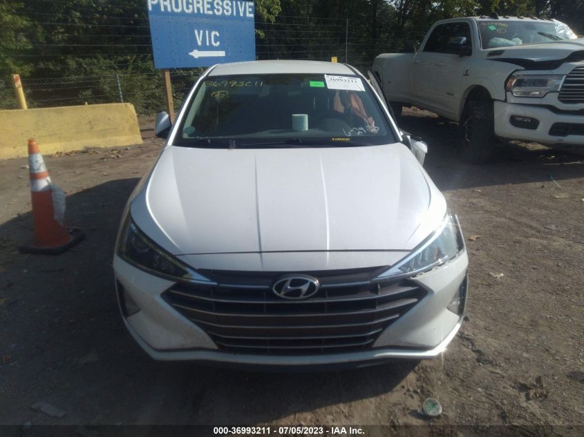 2019 HYUNDAI ELANTRA SE - 5NPD74LF1KH460990