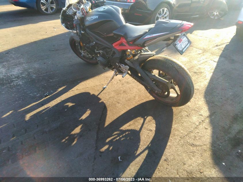 2015 TRIUMPH MOTORCYCLE DAYTONA 675R ABS - SMTA02YK2FJ670854