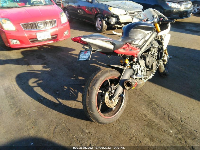 2015 TRIUMPH MOTORCYCLE DAYTONA 675R ABS - SMTA02YK2FJ670854