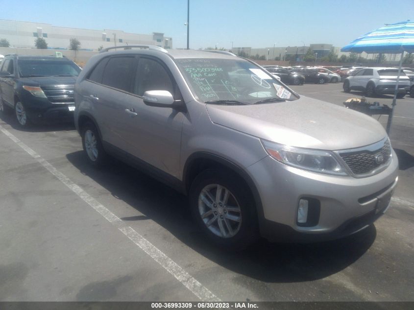 2014 KIA SORENTO LX - 5XYKT4A65EG457480