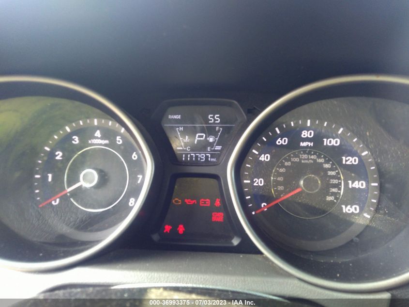 2014 HYUNDAI ELANTRA SE - 5NPDH4AE4EH464656