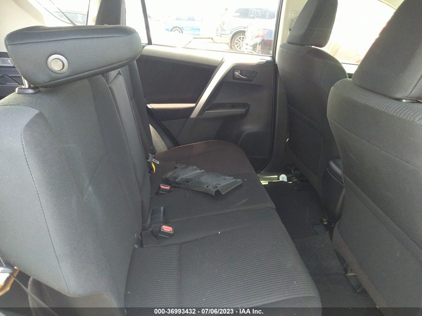 VIN JTMZFREV6HJ112421 2017 TOYOTA RAV4 LE