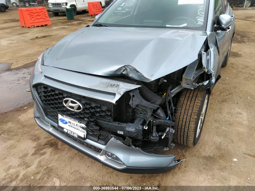 VIN KM8K6CAA9LU590997 2020 HYUNDAI KONA SEL PLUS