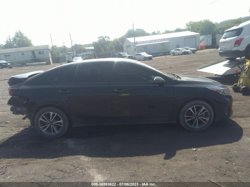 2022 KIA FORTE LXS - 3KPF24AD8NE417779