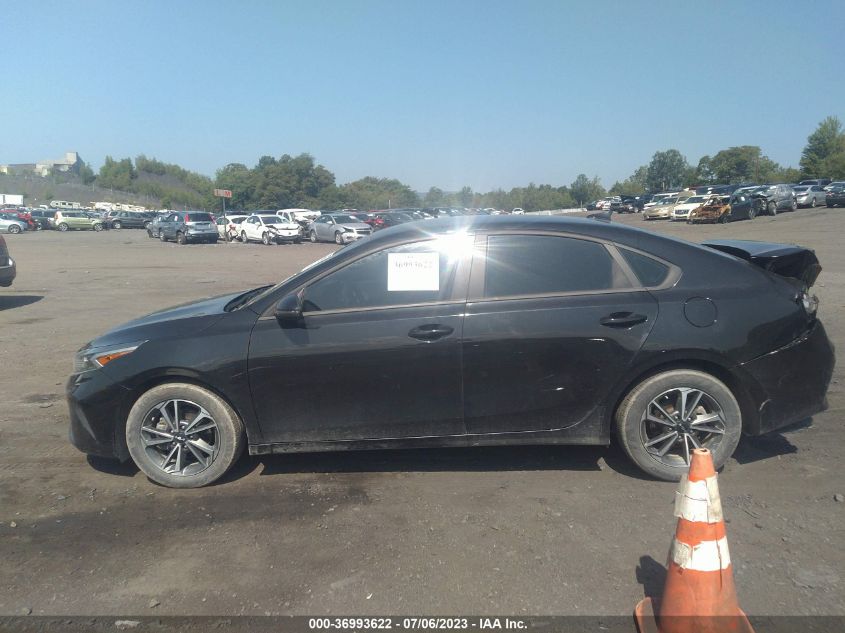 2022 KIA FORTE LXS - 3KPF24AD8NE417779