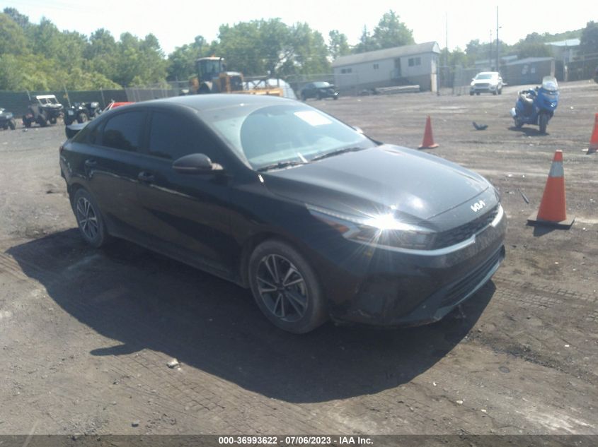 2022 KIA FORTE LXS - 3KPF24AD8NE417779