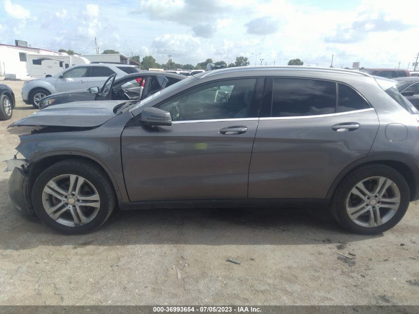 2015 MERCEDES-BENZ GLA-CLASS GLA 250 - WDCTG4EB6FJ109814