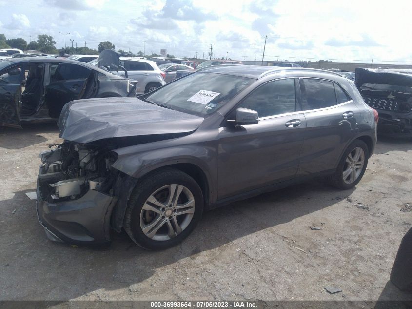 2015 MERCEDES-BENZ GLA-CLASS GLA 250 - WDCTG4EB6FJ109814