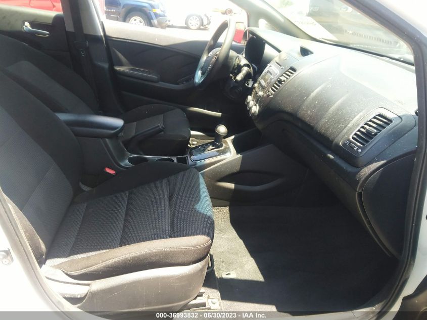 2017 KIA FORTE LX - 3KPFK4A76HE048628