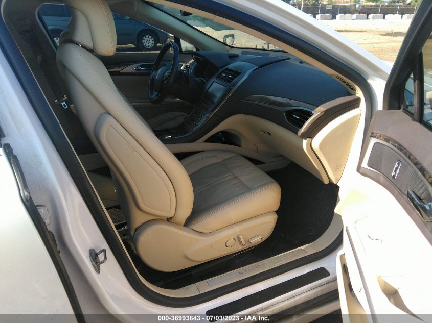 2013 LINCOLN MKZ - 3LN6L2J95DR804113