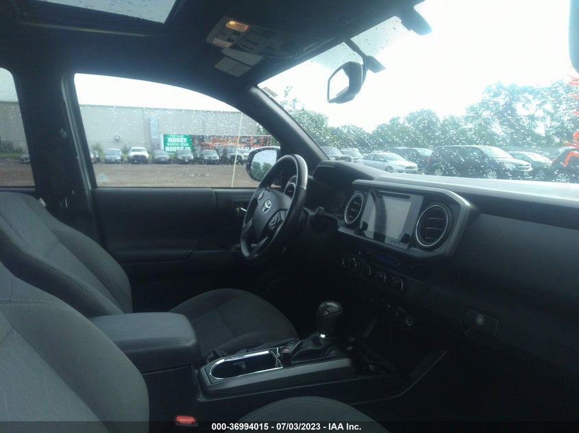 VIN 3TMDZ5BN4HM027899 2017 TOYOTA TACOMA SR5/TRD SPORT