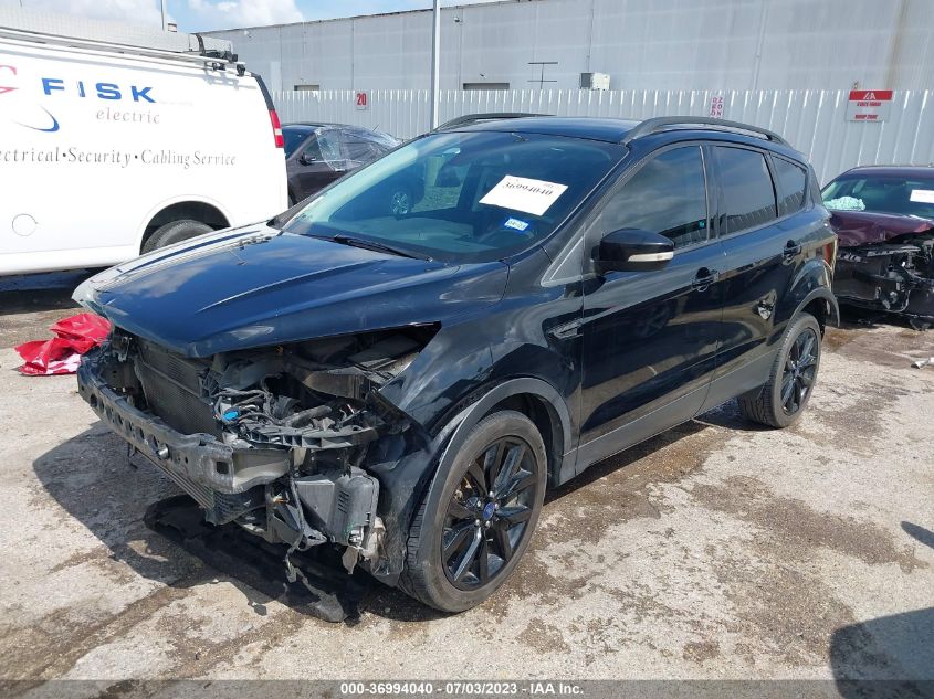 2017 FORD ESCAPE TITANIUM - 1FMCU0J98HUC10098