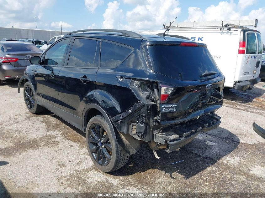 2017 FORD ESCAPE TITANIUM - 1FMCU0J98HUC10098