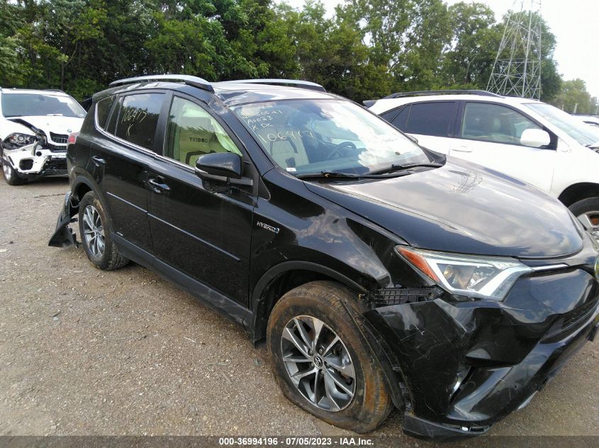 2017 TOYOTA RAV4 HYBRID XLE/LE PLUS - JTMRJREV0HD106417