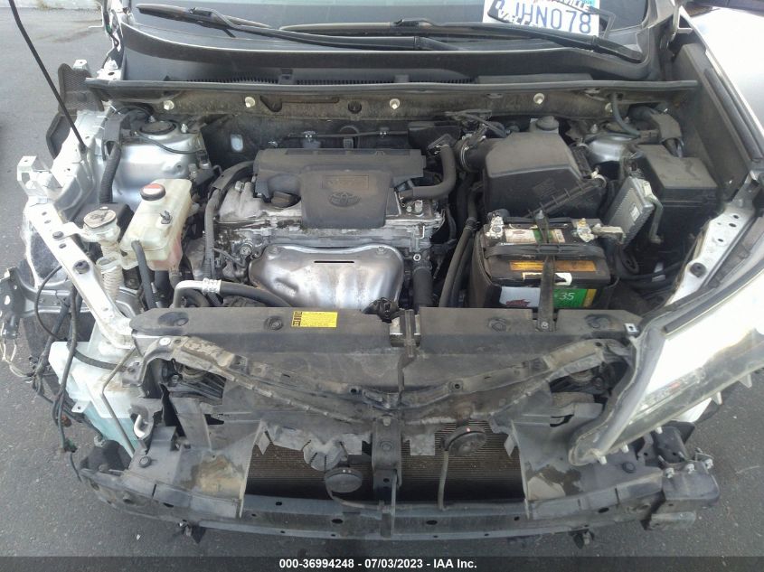2015 TOYOTA RAV4 LE - JTMZFREV9FD047561