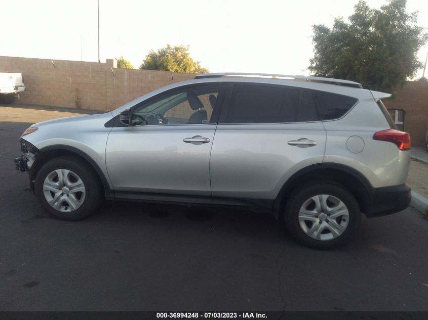 2015 TOYOTA RAV4 LE - JTMZFREV9FD047561