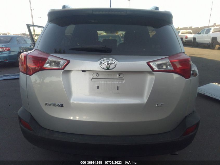 2015 TOYOTA RAV4 LE - JTMZFREV9FD047561
