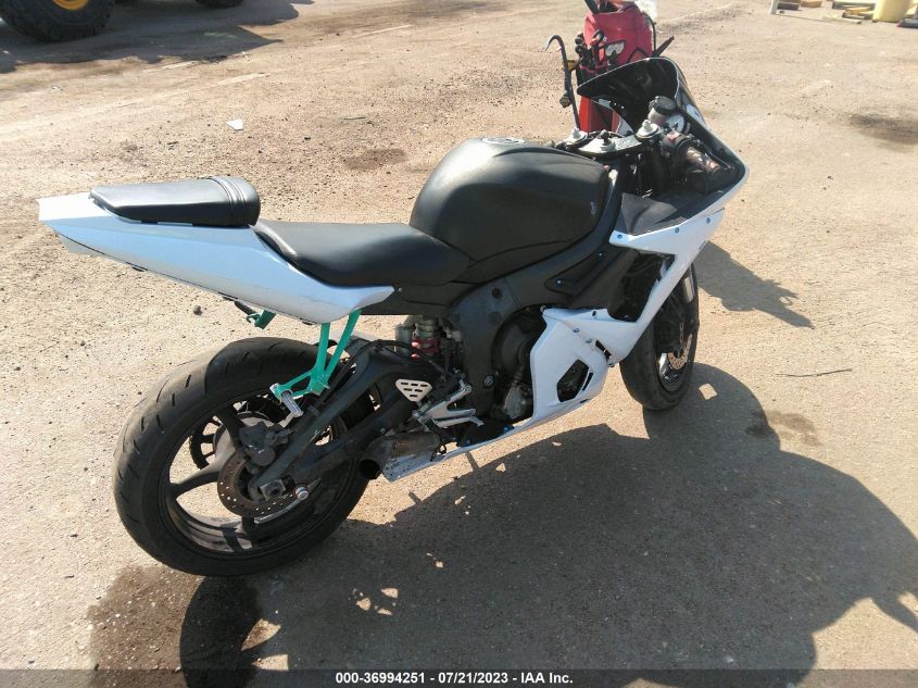 2005 YAMAHA YZFR6 L JYARJ06Y05A004449