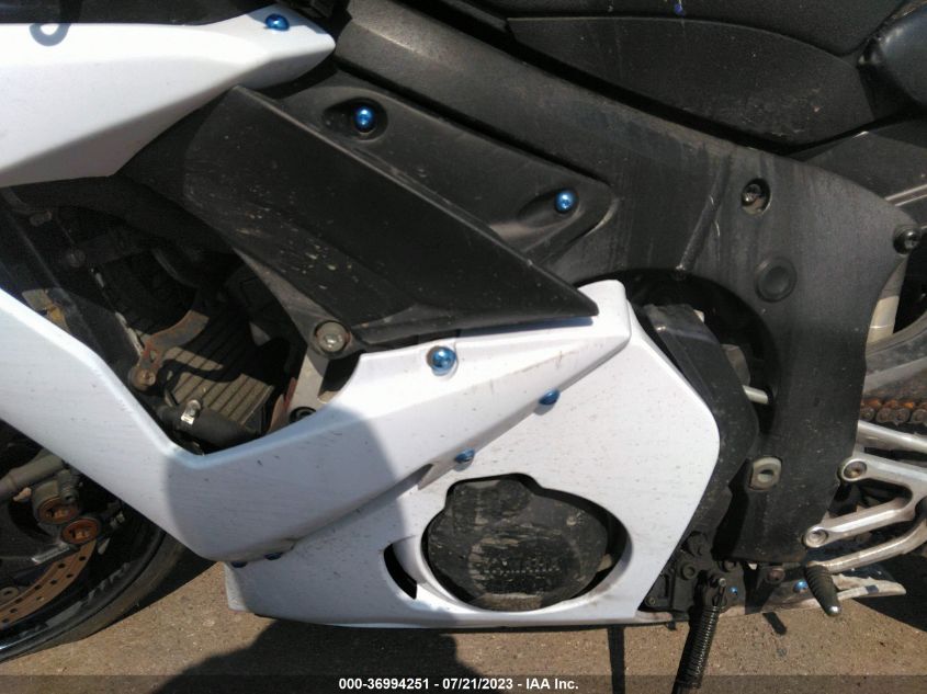 2005 YAMAHA YZFR6 L JYARJ06Y05A004449