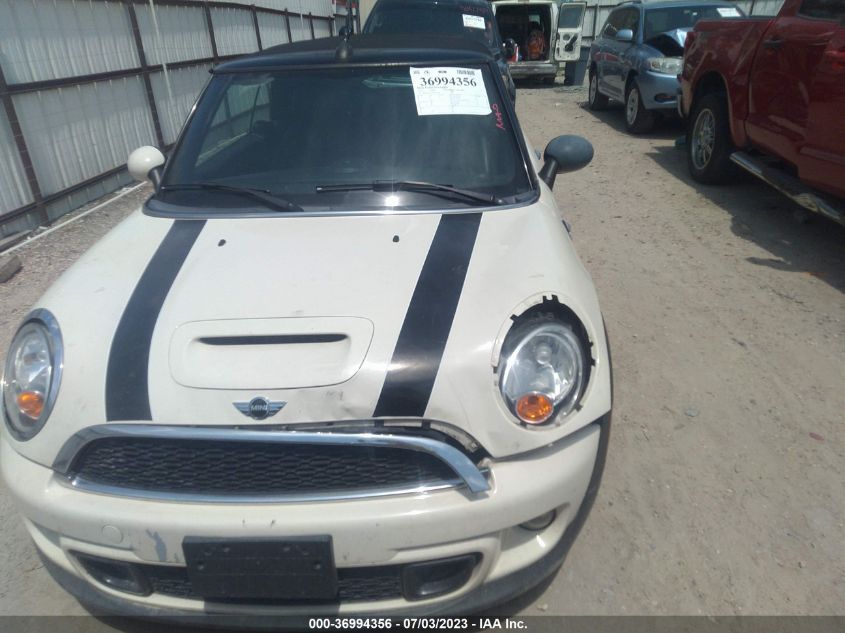 2013 MINI COOPER CONVERTIBLE S WMWZP3C51DT551387