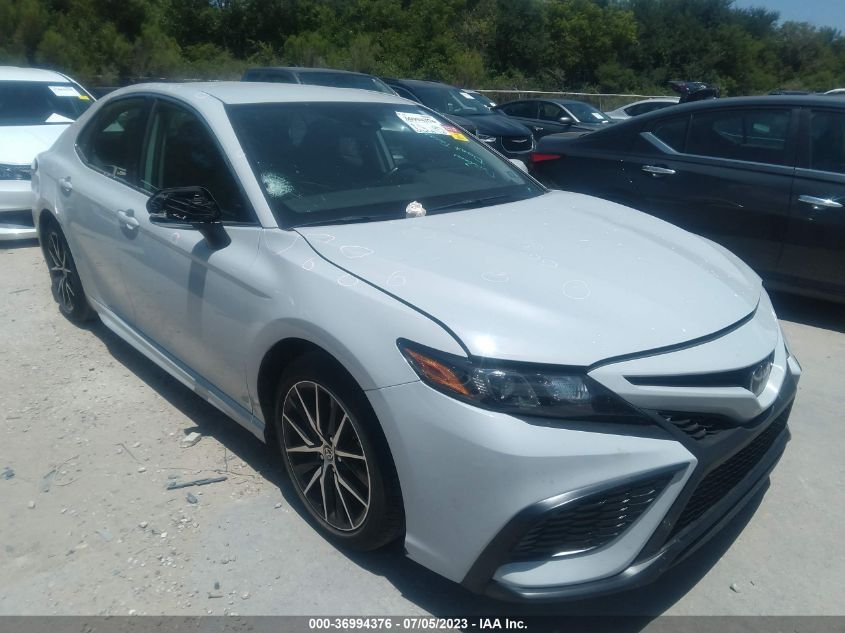 2022 TOYOTA CAMRY SE - 4T1G11AK5NU062121